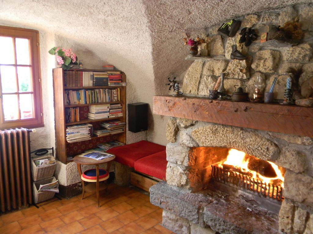Auberge La Cleida Névache Exteriör bild